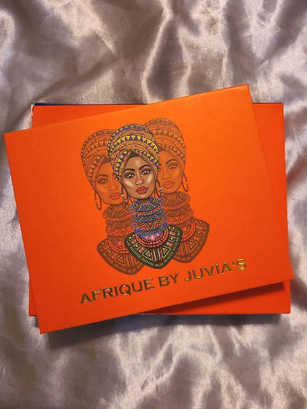 New Juvias Place Afrique eye shadow palette